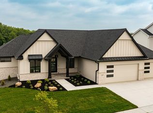 2665 Timber Oaks Rd SW, Rochester, MN 55902