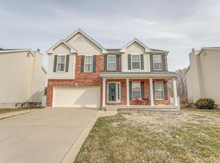 805 Holliday Dr, Fairview Heights, IL 62208
