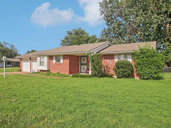 3rd image of 4200 Kim Dr