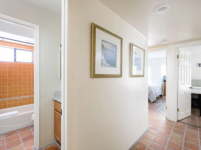 732 Jersey Ct — Photo 20