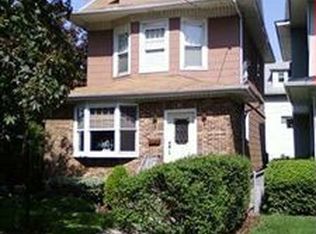 27 Avenue B, Bayonne, NJ 07002