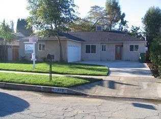 17812 Lorne St, Reseda, CA 91335