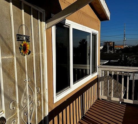 4th image of 2156 Harrison Ave #2156