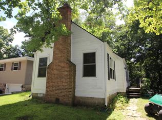 28447 W Treetop Rd, Ingleside, IL 60041