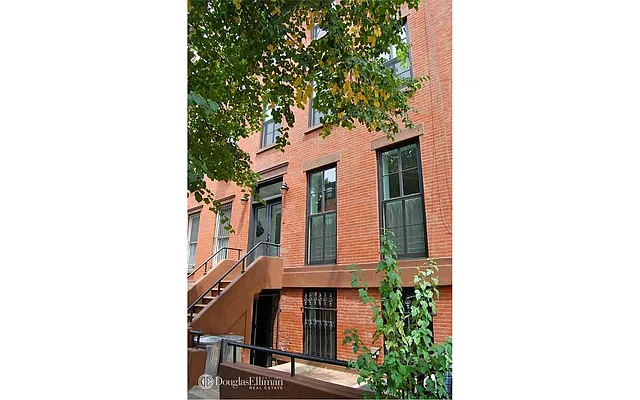 Rented by Douglas Elliman | media 18