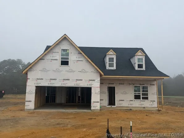 7810 Iron Ct, Fayetteville, NC 28306