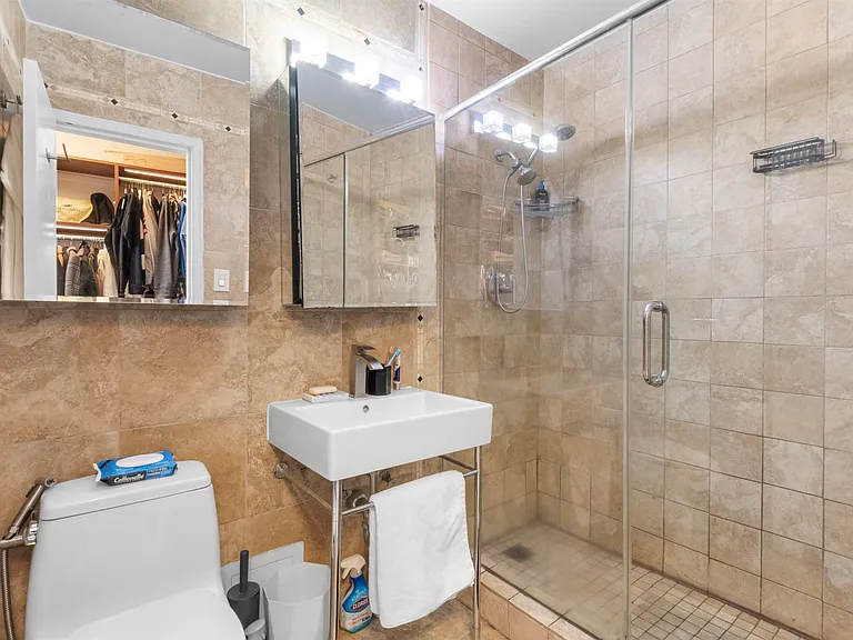 6050 Boulevard East #19C — Photo 20