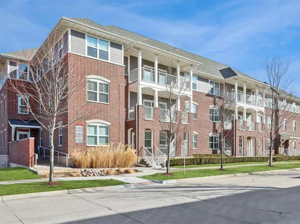 2194 Willenbrock Cir, Iowa City, IA 52245