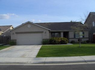 12125 Timberpointe Dr, Bakersfield, CA 93312