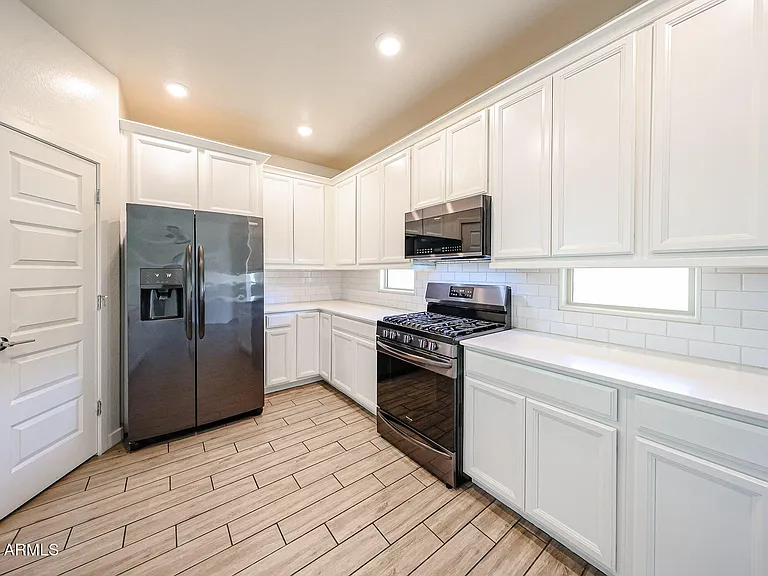 16739 W Sand Hills Rd — Photo 18