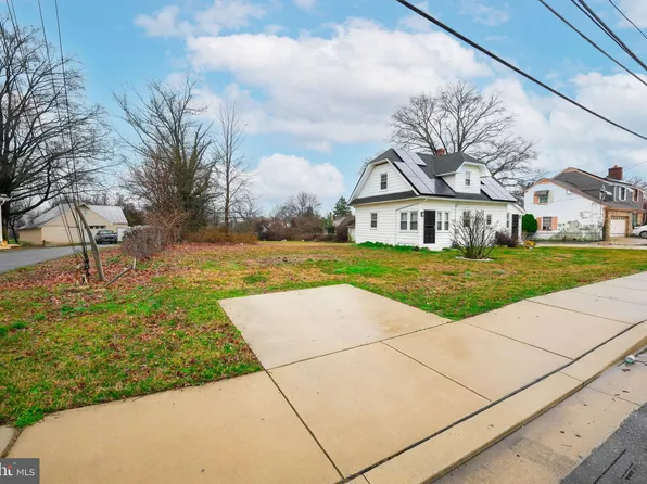 3330 Swann Rd, Suitland, MD 20746