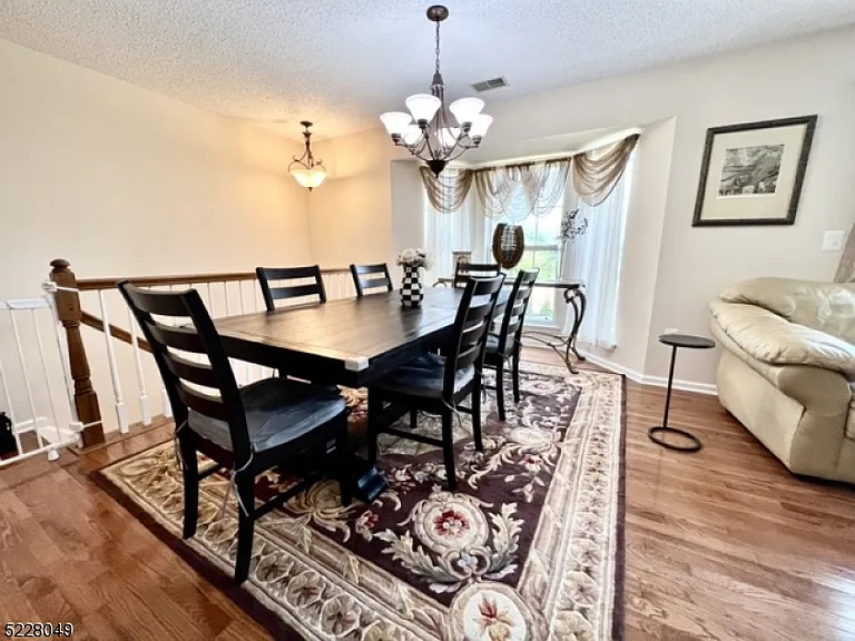 209 Strull Ct — Photo 5