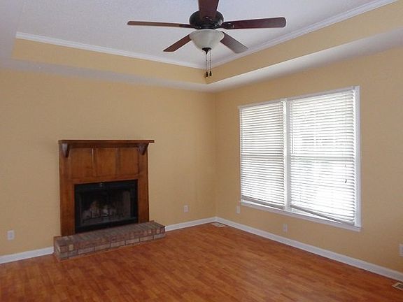 2nd image of 2021 Windroe Dr