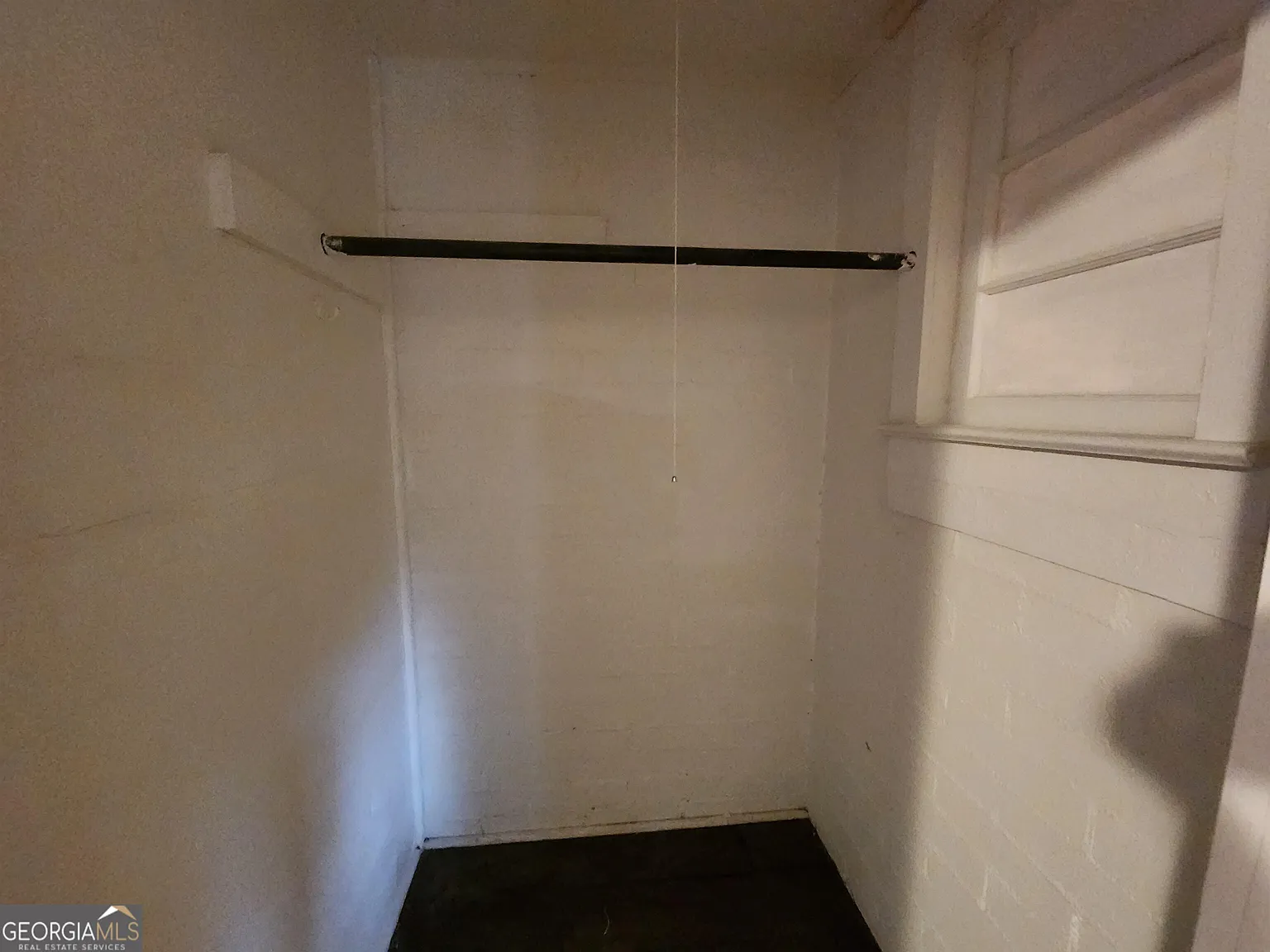 1 bed, 1.0 bath, 650 sqft, $700 — Photo 4
