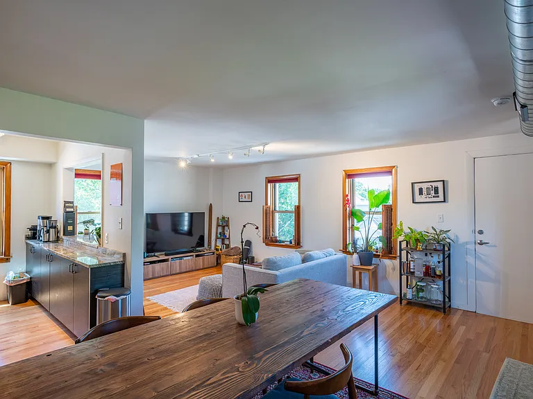 Living area angle