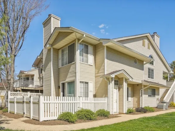 2 Sussex Ct, Bedminster Twp., NJ 07921