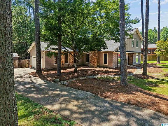 2nd image of 2532 Marcal Rd