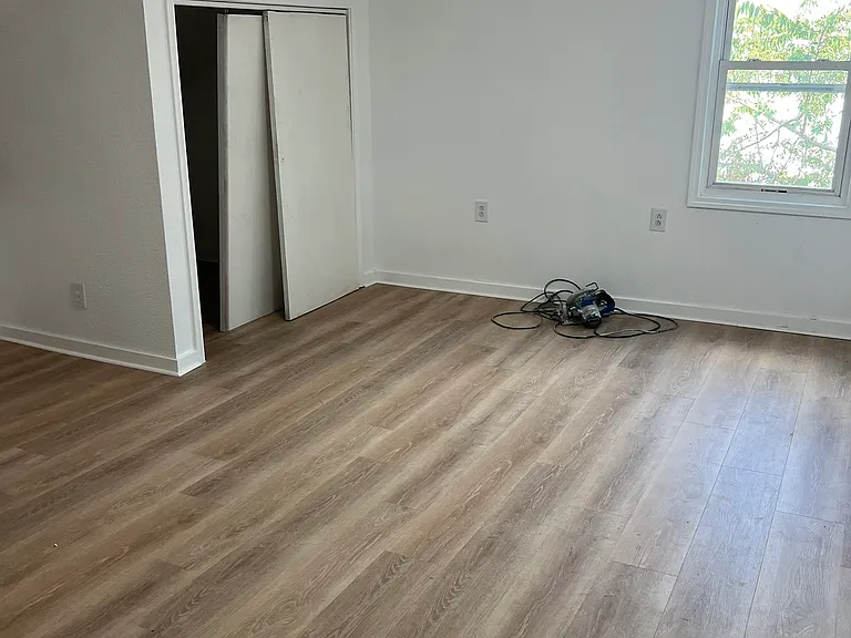 2722 McDowell St — Photo 8