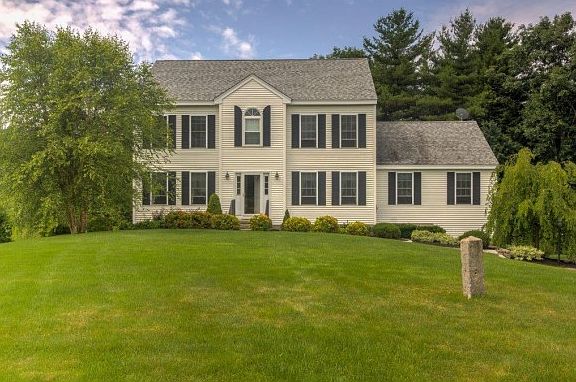 2nd image of 42 Long Meadow Farm Dr