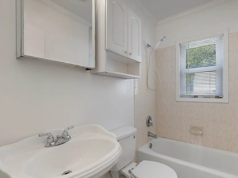 4810 Delaware St — Photo 16
