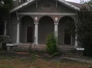 208 N Main St, Thorndale, TX 76577