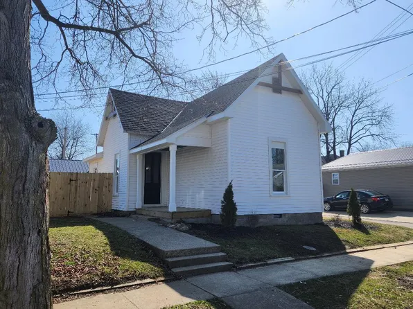 121 E Paint St, Washington Court House, OH 43160