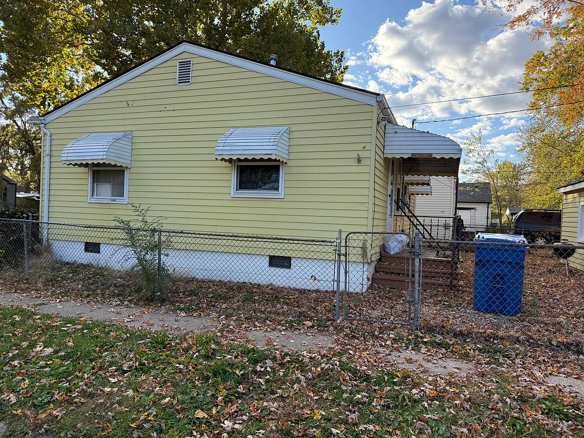 Building Photo - 14099 Marshall Ave