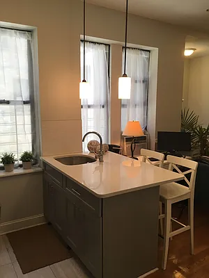 Rented by Mdays Realty | media 42