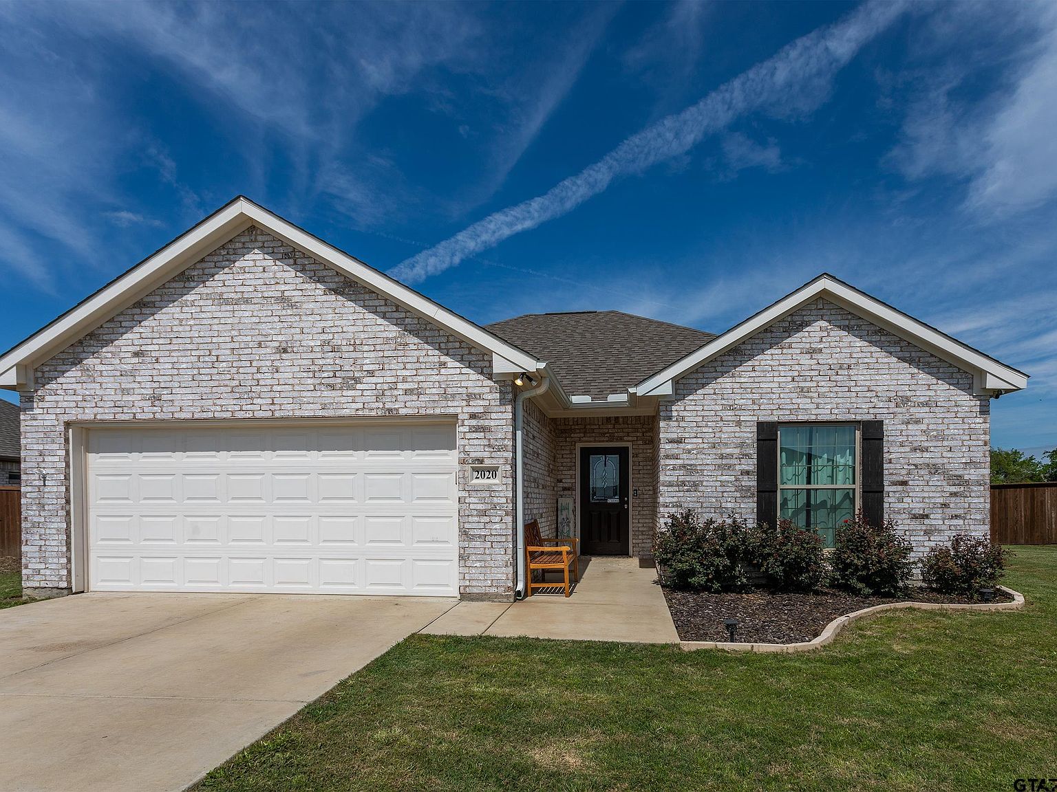 2020 Clay St, Mabank, TX 75147 | MLS #24004030 | Zillow