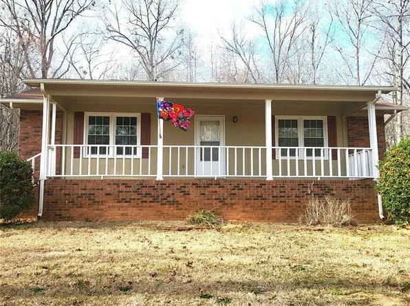 1857 Williams Cir, Lancaster, SC 29720
