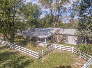 1679 Imbs Station Rd, East carondelet, IL 62240