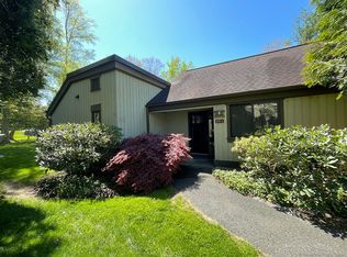 979 Heritage Vlg #A, Southbury, CT