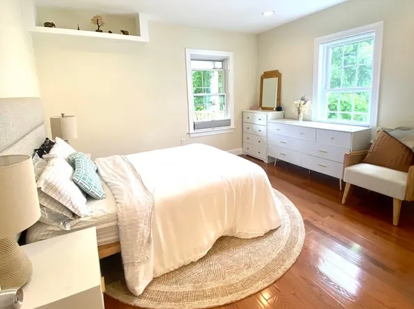 143 Williams St #3, Jamaica Plain, MA 02130