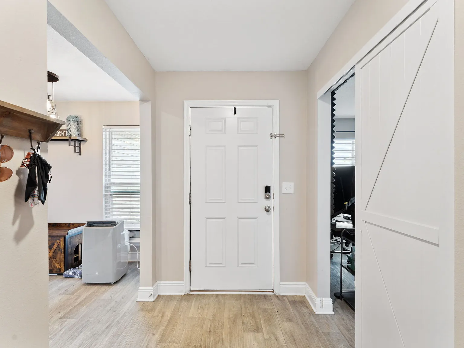 7131 Penn Way - 1 — Photo 4
