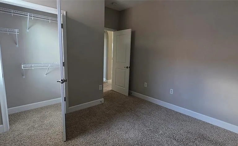 3998 Medicci Ln — Photo 16