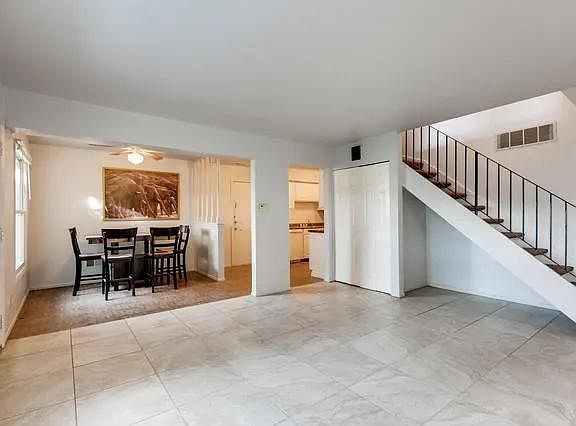 3rd image of 1801 Marquette Ln #1801