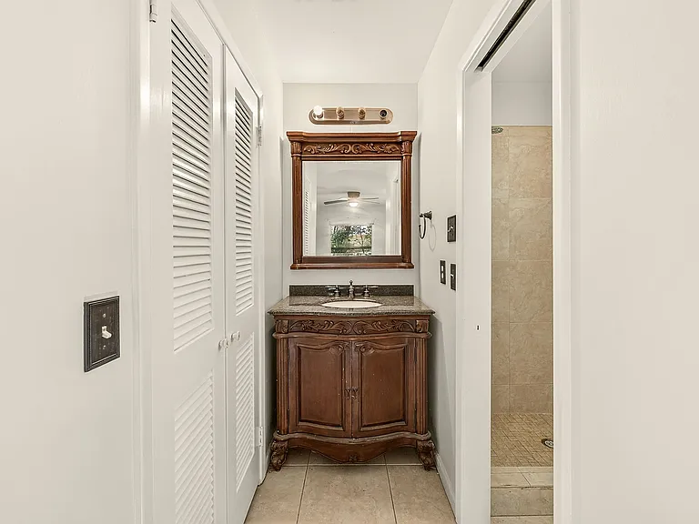 303 Saint Augustine Ave — Photo 25