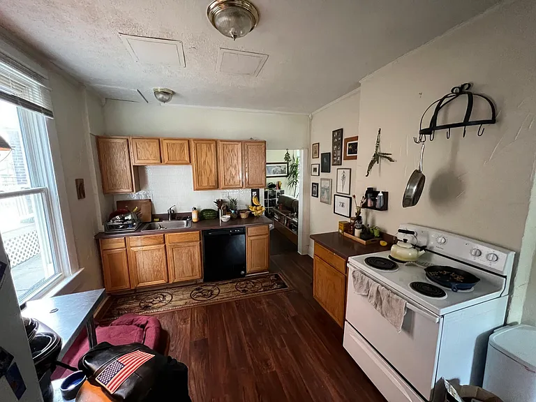 178 E Patterson Ave — Photo 8