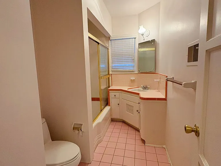 2080 Robin Rd — Photo 14