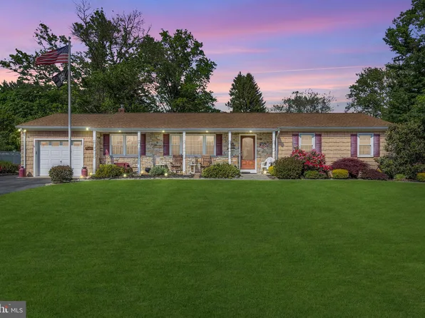 74 Robbinsville Allentown Rd, Trenton, NJ 08691