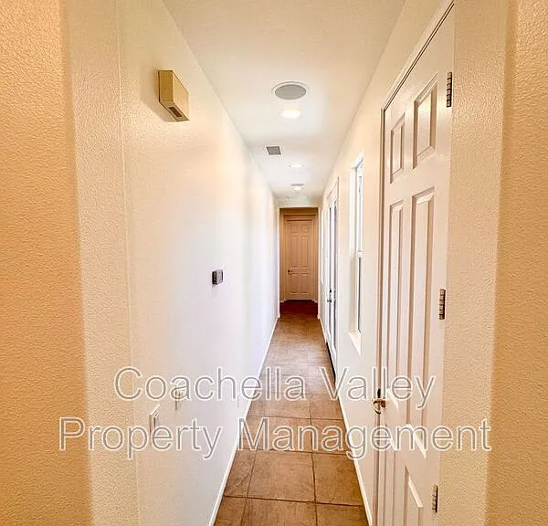 138 Shoreline Dr — Photo 44