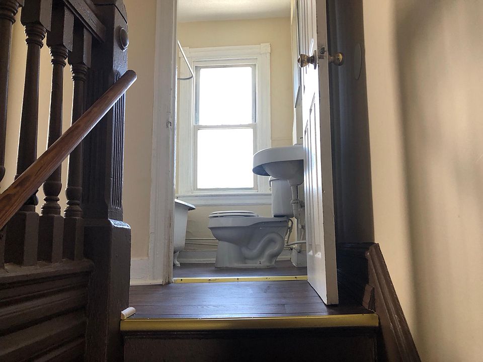2nd image of 43 N Mansion Ave #G