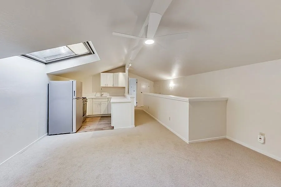 Renovated 1 Bedroom Loft in La Honda — Photo 4