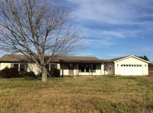 2860 Whitehorse Rd, Nashville, IN 47448