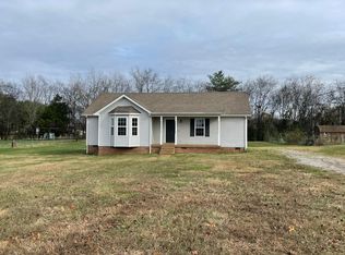 3884 Hearthstone Dr, Chapel Hill, TN 37034