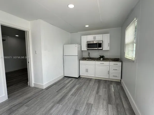 841 N 69th Ave #2, Hollywood, FL 33024