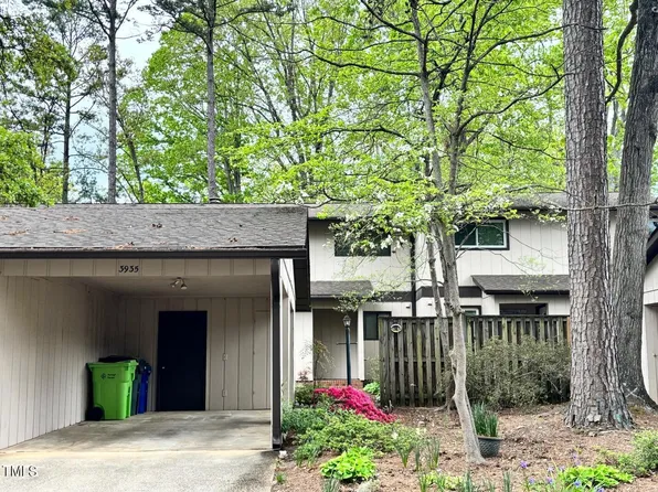 3935 Wendy Ln, Raleigh, NC 27606