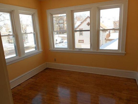 Bed Room 1