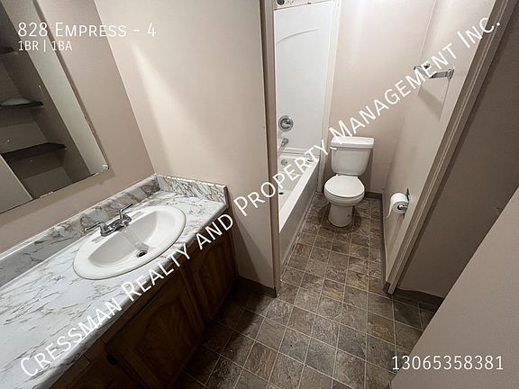 5th image of 828 Empress St #4