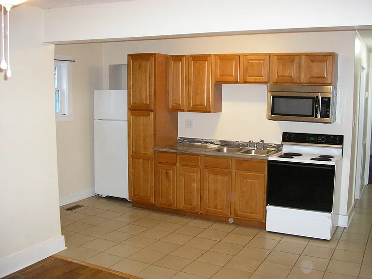 700 E 11th Ave #A — Photo 8